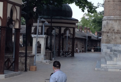 Ulucami önündeki şüpheli paket korkuttu