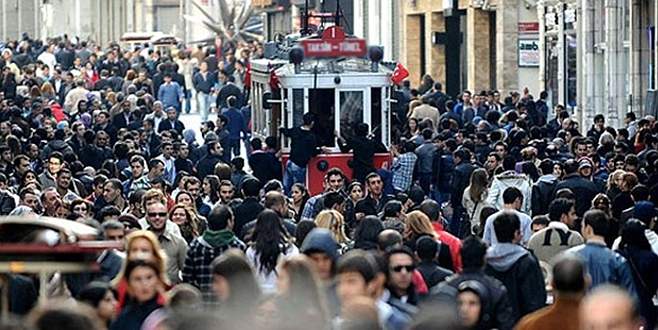 Nüfusun üçte ikisi çekirdek aile