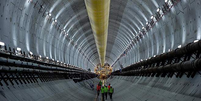 Avrasya Tüneli 8 ay erken hizmete girecek