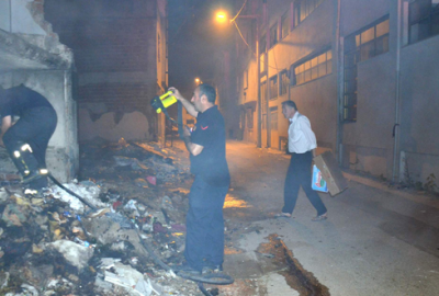 Bursa’da metruk binada korkutan yangın!