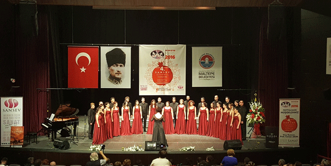 Nilüfer Çoksesli Korosu’na ‘Entonasyon’ ödülü