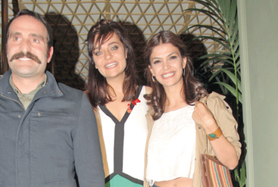 ‘Kertenkele’ evleniyor