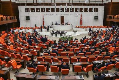 AK Parti’nin dokunulmazlık teklifi Meclis’ten geçti