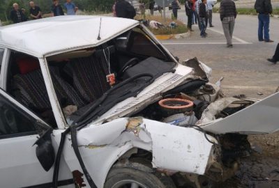 Otomobil İle Pat Pat Çarpıştı: 2 Yaralı