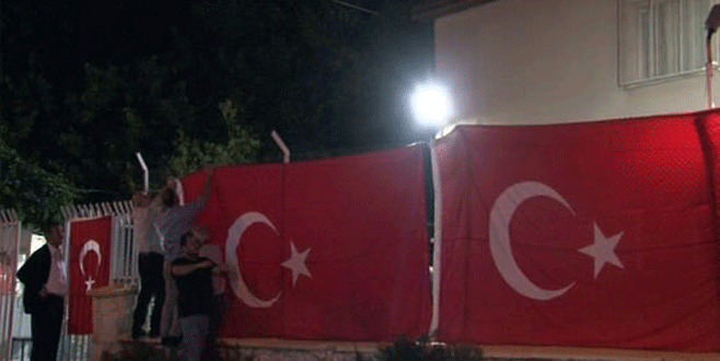 Şehit ateşi İzmir’e düştü