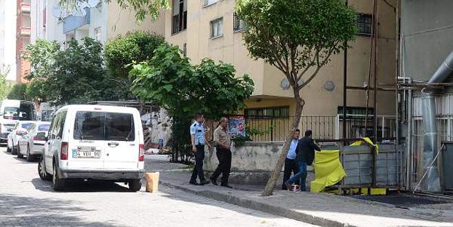 Yük asansöründe feci ölüm!