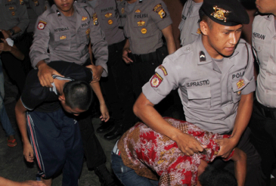 Çocuk istismarcılara ya hadım ya idam