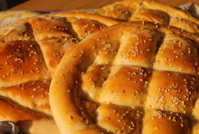 Ramazan pidesi yine küçülerek zamlanacak