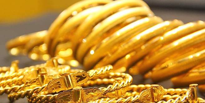 Altın 2 ayın en düşüğünde