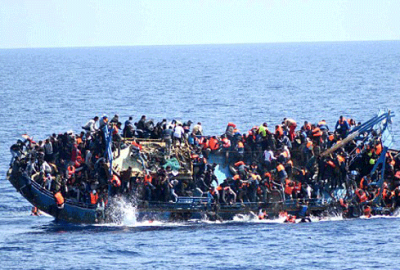 Akdeniz 700 mülteciyi yuttu