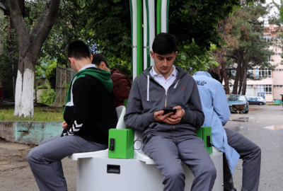 Bursalı liseli öğrencilerden şarj istasyonu projesi