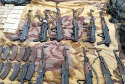 Halk ihbar etti, cephanelik ele geçirildi