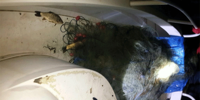 Bursa’da kaçak avlanan balıkçılara darbe