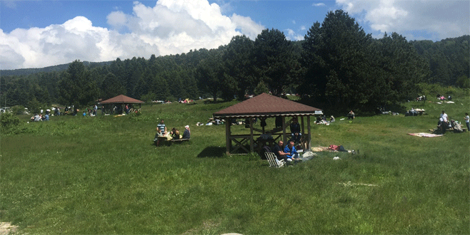 Bursalılardan ramazan öncesi Uludağ’a akın