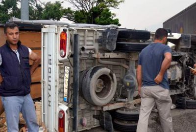 Araç takla attı burnu bile kanamadı!