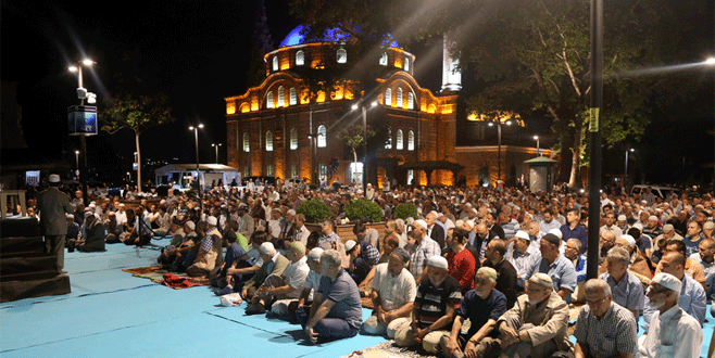 Bursa’da ‘Seccadeni Al Gel’ etkinliği