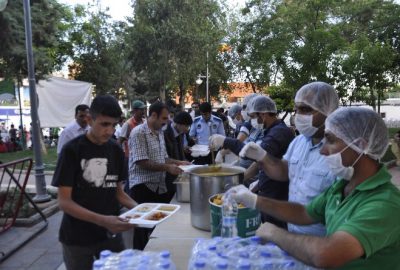 Siverek Belediyesi’nden Her Gün Bin Kişiye İftar Yemeği