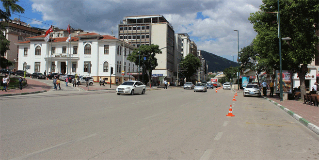 Bursa Valiliği önünde güvenlik önlemleri arttırıldı