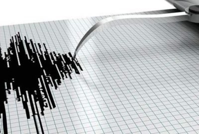 Endonezya’da şiddetli deprem