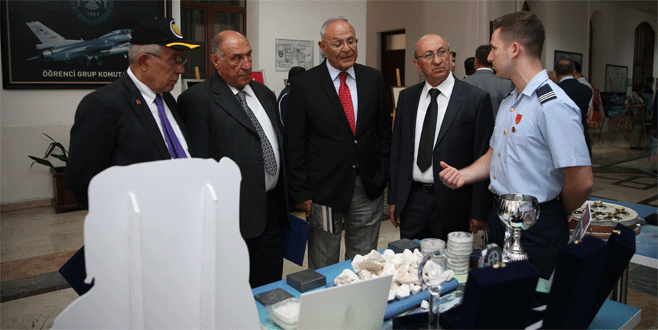 Emekli komutanlar yarım asır sonra Bursa’da buluştu