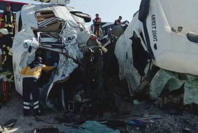 Katliam gibi kaza! 10 ölü