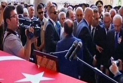 Edirne şehit polisi Nefize Özsoy’a ağlıyor