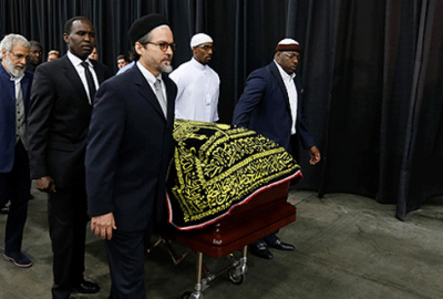 Muhammed Ali toprağa verildi