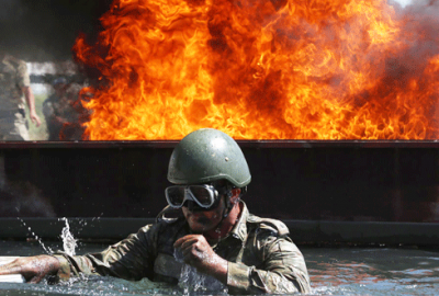 Komandolar nefes kesti