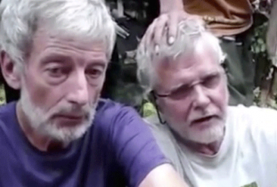 Rehinenin başını kestiler