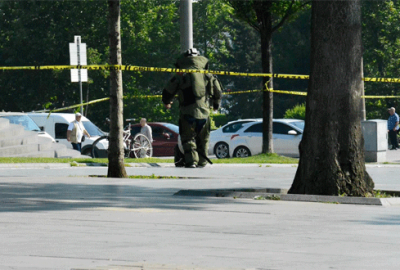 Bursa’da AVM önünde şüpheli paket paniğe sebep oldu