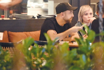 Arka kapıdan kaçtı