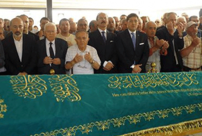 Hakkı Devrim son yolculuğuna uğurlandı