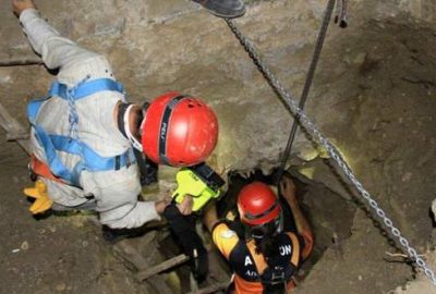 Define aramak için kazdıkları kuyuda zehirlendiler