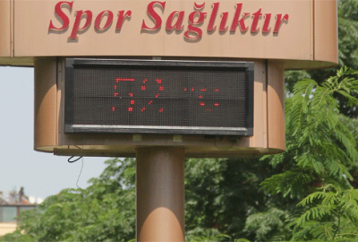 Adana 52 dereceyi gördü