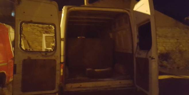 Diyarbakır’da bomba yüklü minibüs bulundu