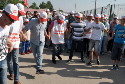 Nestle işçisi greve çıktı