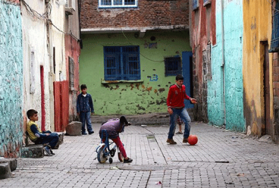 Diyarbakır’da 32 köyde sokağa çıkma yasakları kaldırıldı