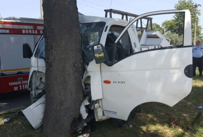 Trafik kazasında yaralanan genç, yaşam savaşını kaybetti