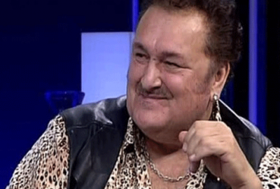 Ünlü müzisyen hayatını kaybetti