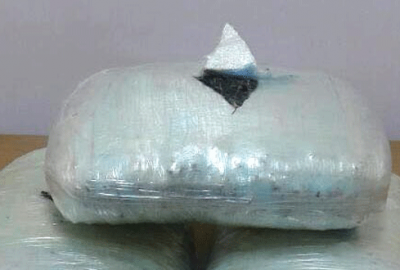 64 yaşındaki kadın 12 kilo esrarla yakalandı