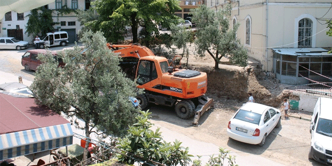 Bursa’da polisin mezar nöbeti