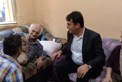 Osmangazi’den yaşlı adama yardım eli