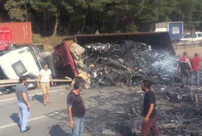 Bursa-İstanbul karayolu kapandı!