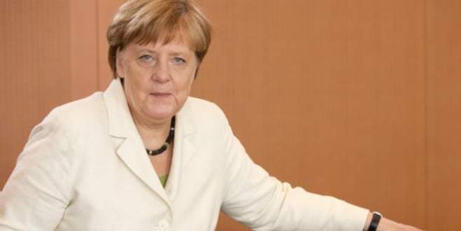 Merkel: AB’den çıkışa özendiremeyiz