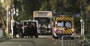 Fransa’da kamyon kalabalığa daldı: 80 ölü, en az 100 yaralı
