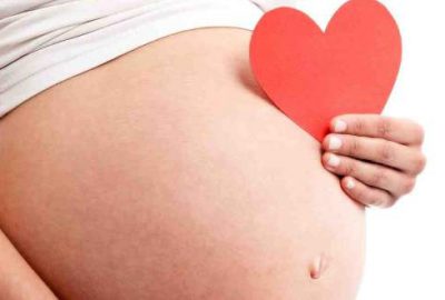 Ölen kızının dondurulmuş yumurtalarından çocuk doğurmak isteyen bir kadın İngiltere'de