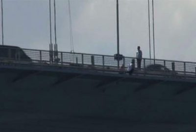 Boğaziçi Köprüsü’nde intihar girişimi