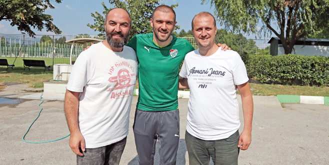 ‘Başım dik çünkü; Bursasporluyum’