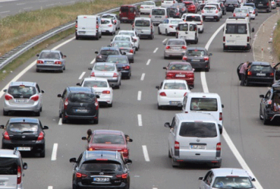 20 kilometrelik araç kuyruğu!