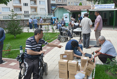 Engelli vatandaşlara akü takviyesi